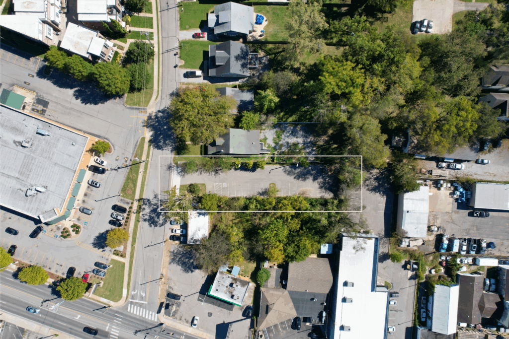 1104 Chester Ave 2